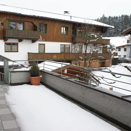 Haus Schiwelt Lägenhet Kirchberg in Tirol